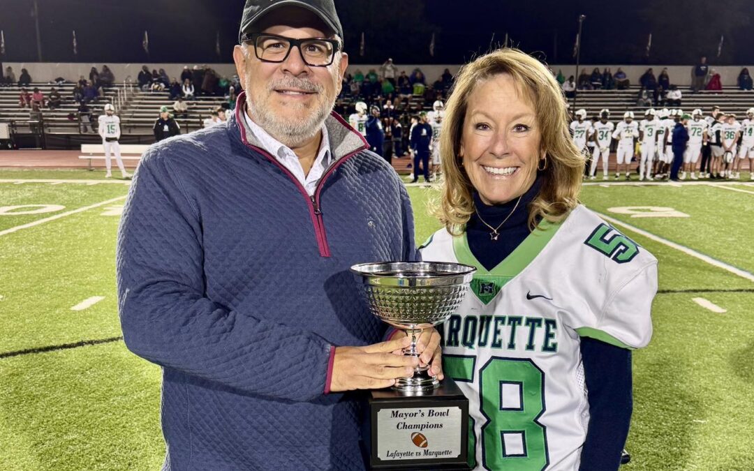 Mayor McNamara Attends 8th Mayors Bowl